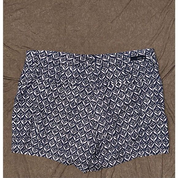 Beautiful Level 99 Cindie Blue White Printed Linen Blend Shorts Women's Size 30 - Picture 4 of 6